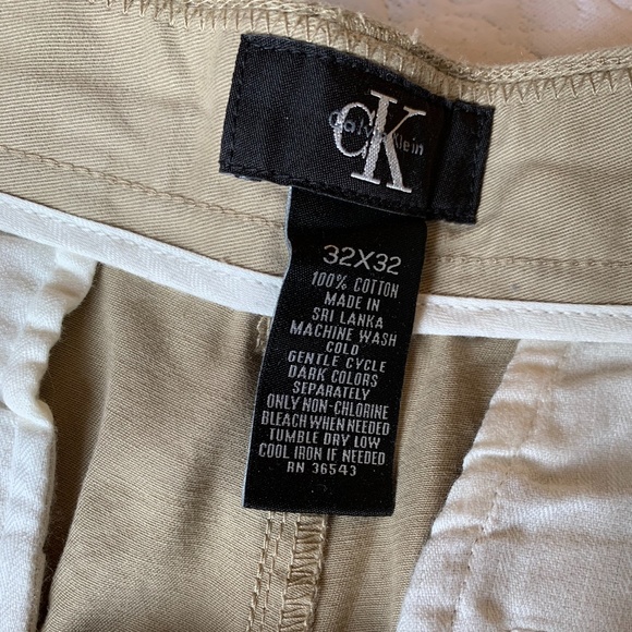 New CK khakis 32 x 32 - Picture 2 of 6